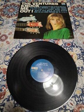 The Ventures Knock Me Out!, Dolton BST8033, 1B/1B, VG
